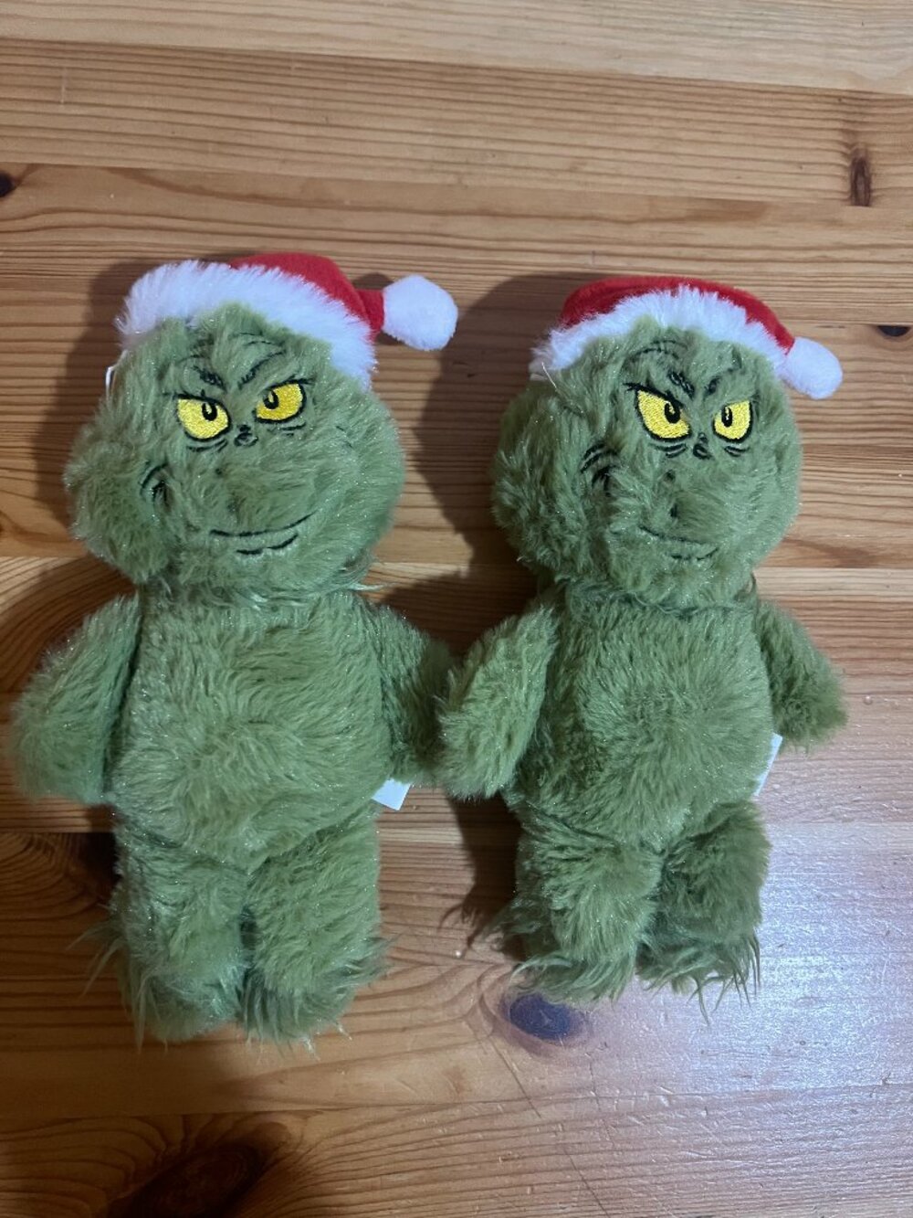 Lot of 2 The Grinch In Santa Hat Christmas Plush Dog Toy Squeaker Used Good Cond